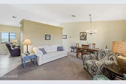 1461 W Hidden Crest Court, Green Valley, AZ 85622 - Photo 10