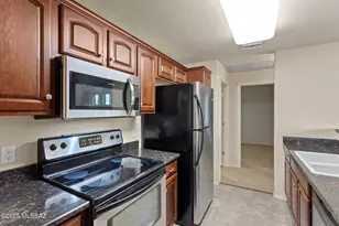 2550 E River Rd, Tucson, AZ 85718 - Photo 4