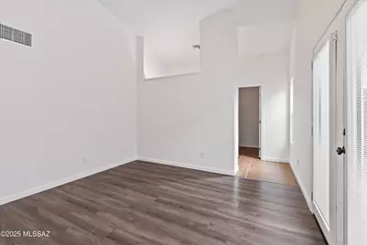 7848 N Roundstone Drive, Tucson, AZ 85741 - Photo 14