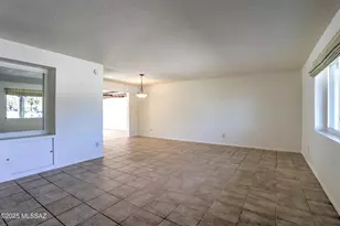 153 E Los Arcos, Green Valley, AZ 85614 - Photo 8