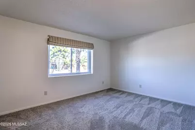 153 E Los Arcos, Green Valley, AZ 85614 - Photo 24