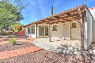 153 E Los Arcos, Green Valley, AZ 85614 - Photo 38