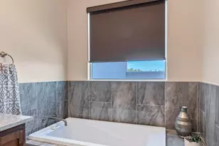 4456 W Placita Roca Escondida, Tucson, AZ 85745 - Photo 26