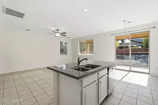 207 W Calle Matraca, Sahuarita, AZ 85629 - Photo 12