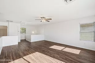 341 W Amber Hawk Ct, Green Valley, AZ 85614 - Photo 20