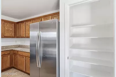 341 W Amber Hawk Court, Green Valley, AZ 85614 - Photo 26