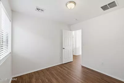 341 W Amber Hawk Court, Green Valley, AZ 85614 - Photo 34