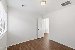 341 W Amber Hawk Ct, Green Valley, AZ 85614 - Photo 34