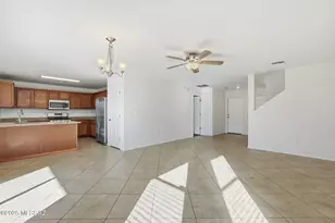 341 W Amber Hawk Ct, Green Valley, AZ 85614 - Photo 16