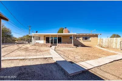 885 S Post Road, Benson, AZ 85602 - Photo 8