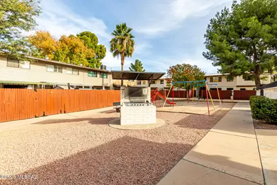 1330 S Avenida Polar #E12, Tucson, AZ 85710 - Photo 36