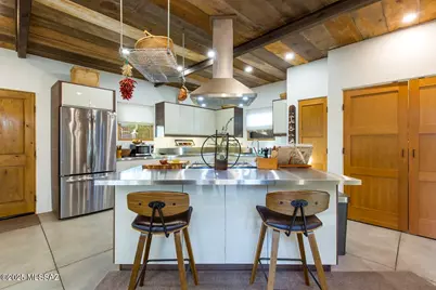 827 S Arizona Avenue, Tucson, AZ 85701 - Photo 10