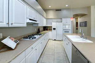 2145 N Water View Ct, Tucson, AZ 85749 - Photo 18