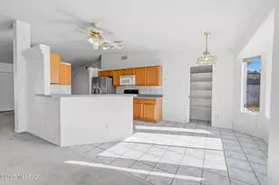 10138 E Sunrise Meadow Pl, Tucson, AZ 85747 - Photo 42