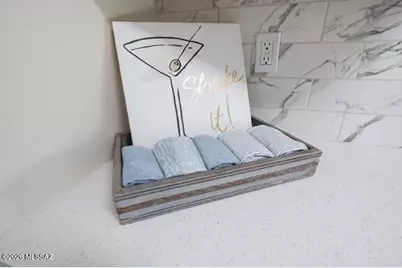 7042 E Calle Ileo, Tucson, AZ 85710 - Photo 12