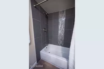 7042 E Calle Ileo, Tucson, AZ 85710 - Photo 34