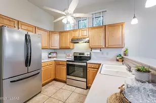 948 W Ashworth Rd, Green Valley, AZ 85614 - Photo 8