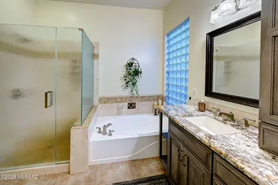 112 W Mountain Sage Drive, Oro Valley, AZ 85755 - Photo 16