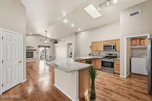 10187 E Watson Dr, Tucson, AZ 85730 - Photo 8