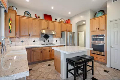 10158 E Fairway Heights Place, Tucson, AZ 85749 - Photo 12
