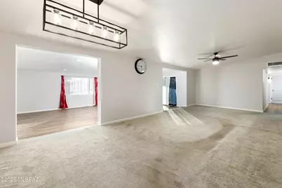 7238 E Montecito Drive, Tucson, AZ 85710 - Photo 16