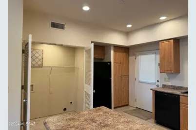 1435 W Kilburn Street #2102, Tucson, AZ 85705 - Photo 6