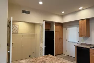 1435 W Kilburn St, Tucson, AZ 85705 - Photo 6