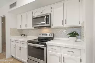 17740 S Placita Mayo, Green Valley, AZ 85614 - Photo 16