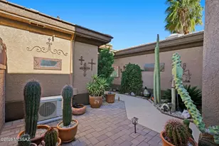 4685 S Pinnacle Peak Dr, Green Valley, AZ 85622 - Photo 4