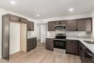 2950 W Calle Pajarito, Tucson, AZ 85746 - Photo 2