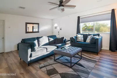 320 W Spring Valley Drive, Oro Valley, AZ 85704 - Photo 4