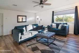 320 W Spring Valley Dr, Oro Valley, AZ 85704 - Photo 4