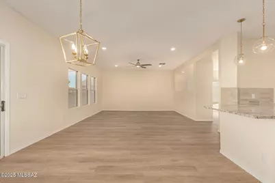 1348 W Calle Libro Del Retrato, Sahuarita, AZ 85629 - Photo 12