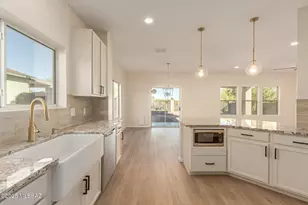 1348 W Calle Libro Del Retrato, Sahuarita, AZ 85629 - Photo 16