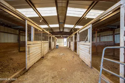 211 W Camino De Mesa, Huachuca City, AZ 85616 - Photo 42