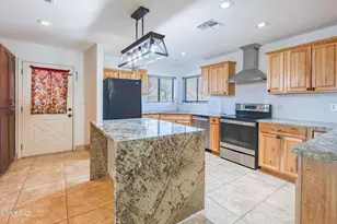 211 W Camino De Mesa, Huachuca City, AZ 85616 - Photo 16