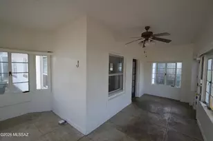918 E 8th St, Tucson, AZ 85719 - Photo 2
