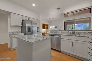 14142 N Fawnbrooke Dr, Oro Valley, AZ 85755 - Photo 12