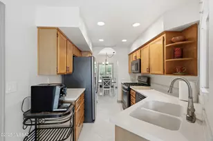 14014 N Green Tree Dr, Oro Valley, AZ 85755 - Photo 10