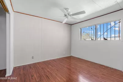 2743 N Geronimo Avenue, Tucson, AZ 85705 - Photo 14