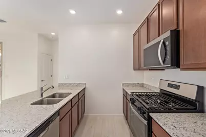 9323 N Peridot Vista Avenue, Tucson, AZ 85742 - Photo 10