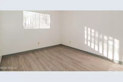 1518 E Hedrick Drive #D, Tucson, AZ 85719 - Photo 12