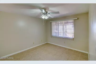 135 S Paseo Quinta #C, Green Valley, AZ 85614 - Photo 10