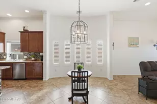 9625 N Hebden Way, Marana, AZ 85653 - Photo 10