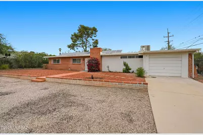 7061 E Edgemont Street, Tucson, AZ 85710 - Photo 2