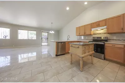 [Address not provided], Tucson, AZ 85730 - Photo 8