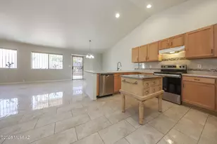 [Address not provided], Tucson, AZ 85730 - Photo 8