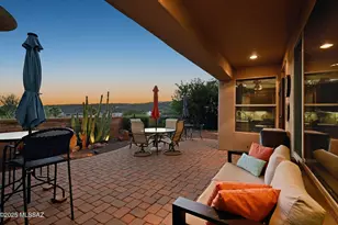 7452 E Ridge Point Rd, Tucson, AZ 85750 - Photo 8