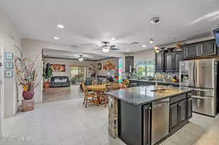 21431 E Freedom Dr, Red Rock, AZ 85145 - Photo 4