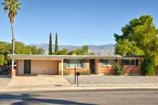 9031 E Sierra St, Tucson, AZ 85710 - Photo 1